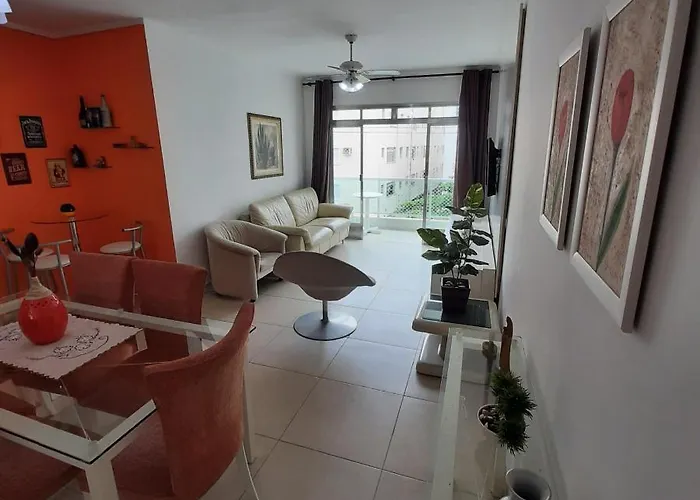 Apartamento próximo a praia - Enseada Guarujá